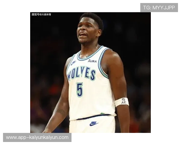 狼队降级危机加剧，新帅爱德华兹四连败难挽颓势