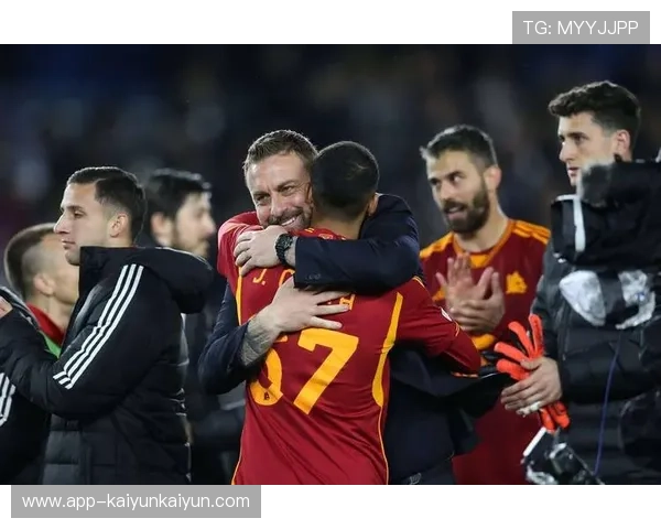 德罗西的教练之路：从罗马传奇到战术大师的转变